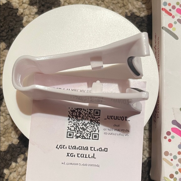 Black Magnetic False Eyelashes - Reusable Natural Flair - Picture 4 of 4